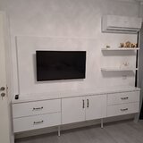 Exigent Plaza, studio de vanzare